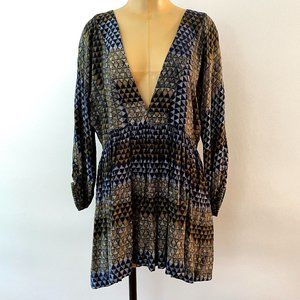 Deep V-Neck Open Back Printed Tunic w/ Tie